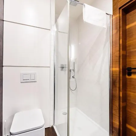 Wola Luxury Wooden * Warsaw